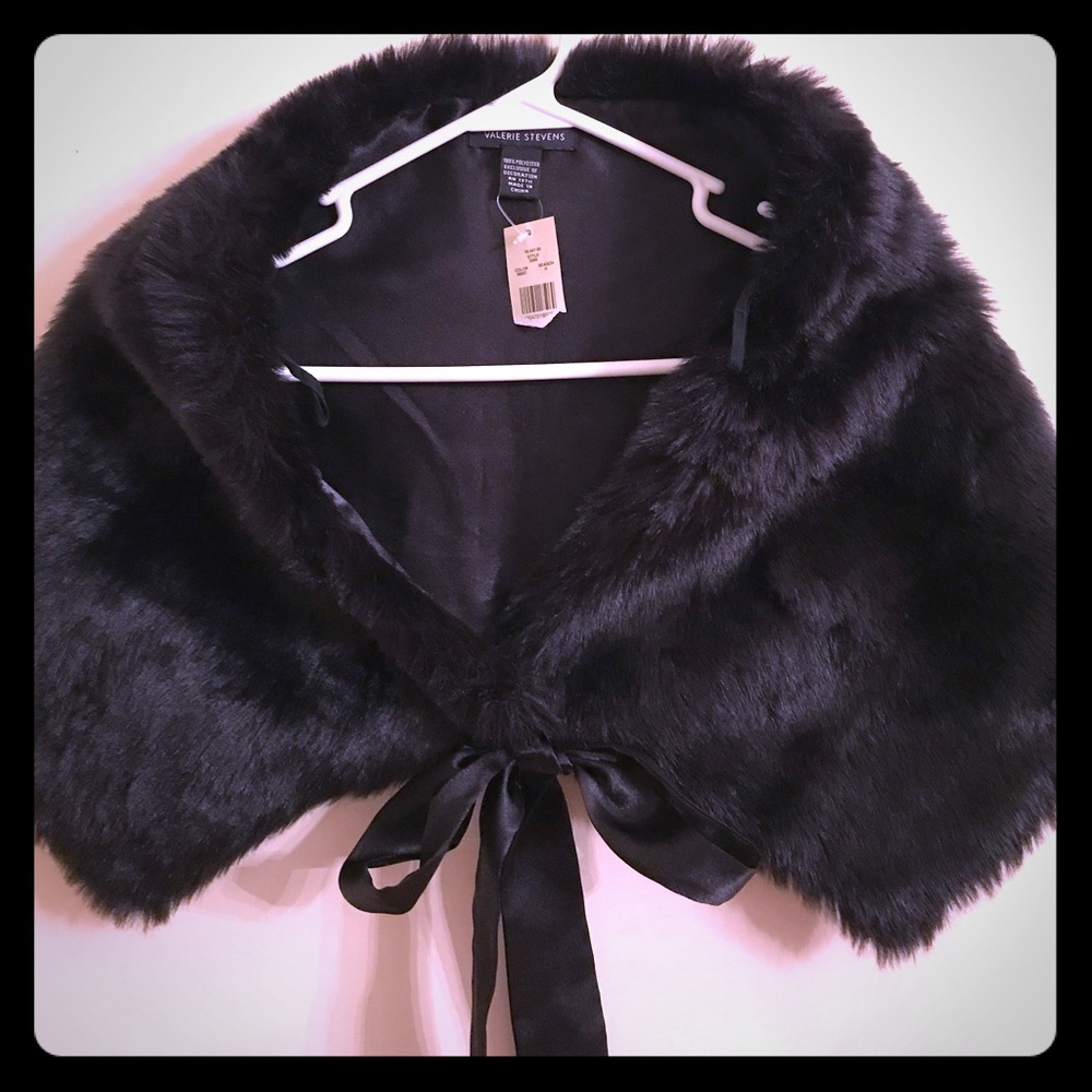 COPY - Faux fur wrap with satin bow tie closure. NWT